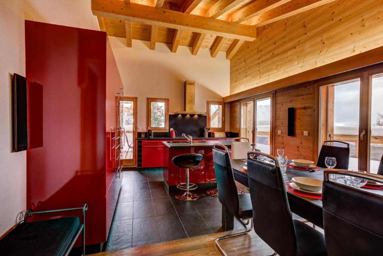 Chalet Flocon De Neige - Jacuzzi - Sauna La Tzoumaz Exteriér fotografie