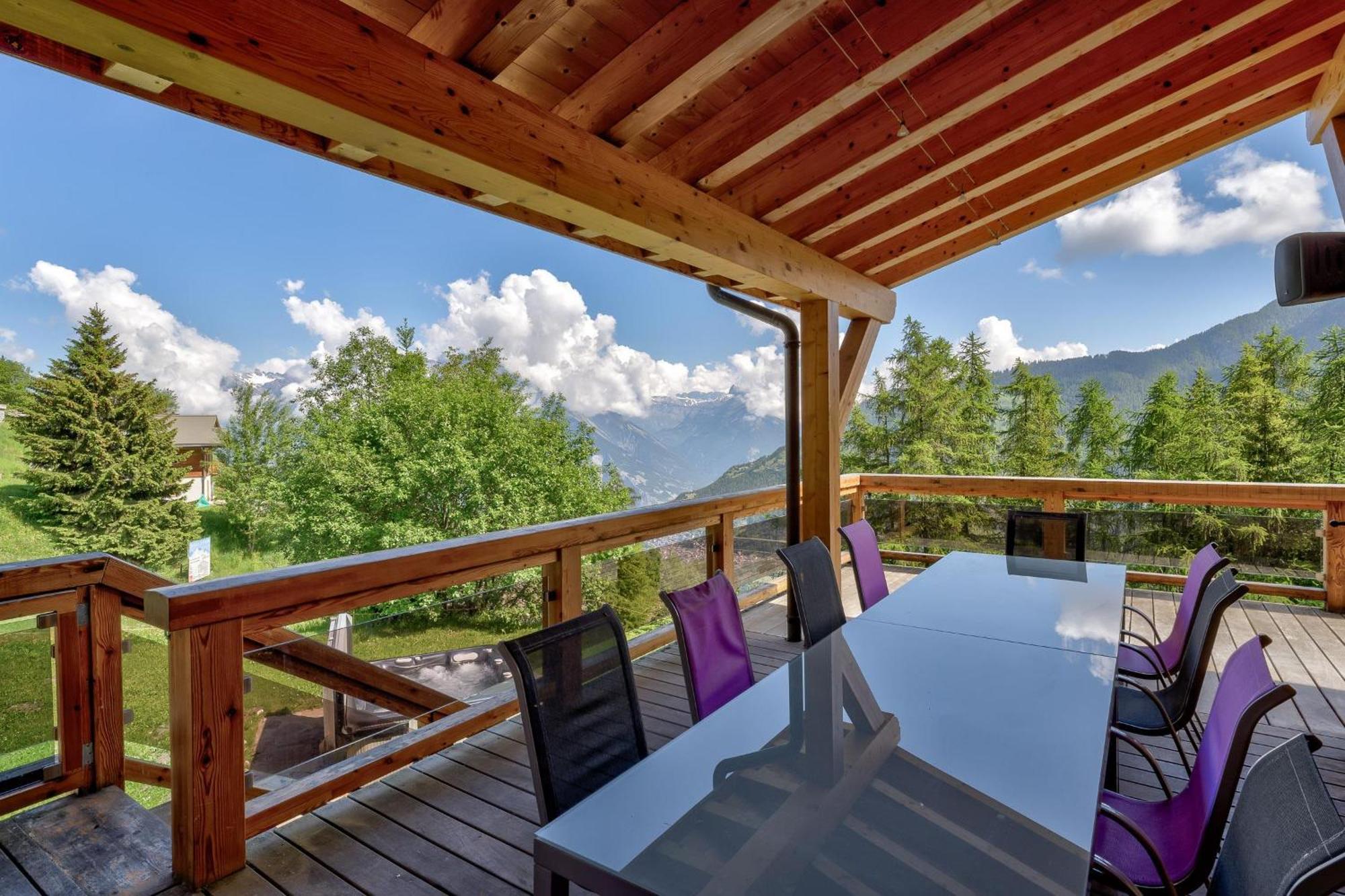 Chalet Flocon De Neige - Jacuzzi - Sauna La Tzoumaz Exteriér fotografie